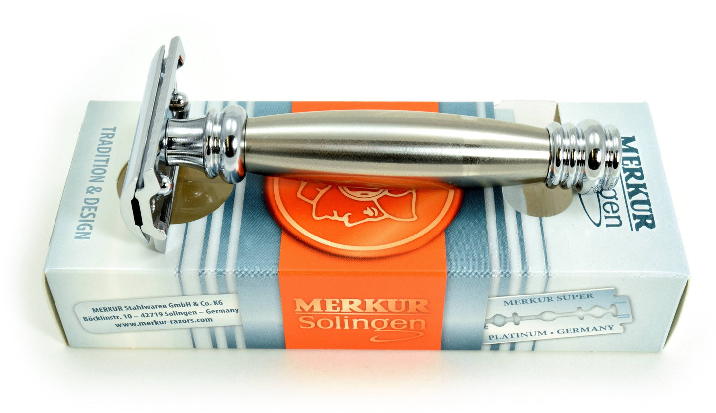 Barber Pole 43c Safety Razor Chrome_3834.jpg