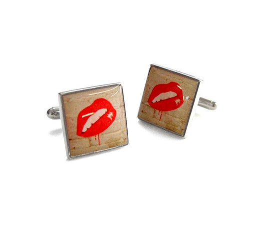 Hot lips - White Brick Cufflinks_2464.jpg