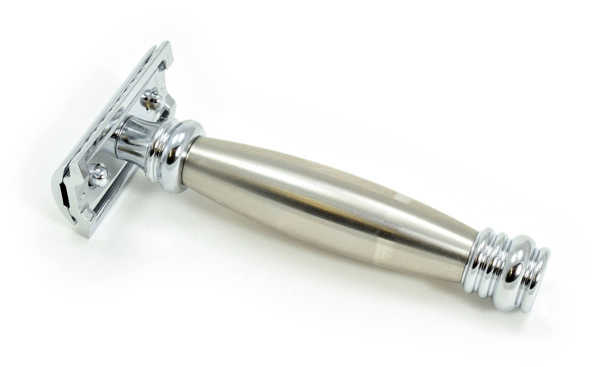 Barber Pole 43c Safety Razor Chrome_3833.jpg