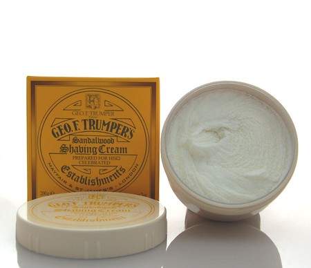Sandalwood Shaving Cream 200g_2906.jpg